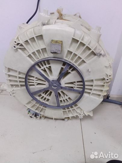 Бак для стиральных машин Whirlpool Indesit Ariston