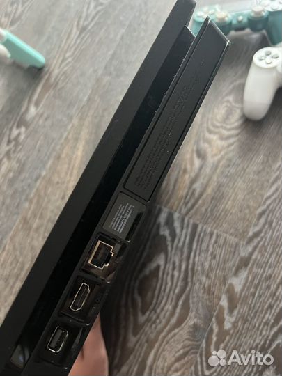 Sony PS4 slim 500gb 3 геймпада+игры