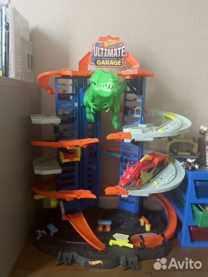 Hot wheels гараж