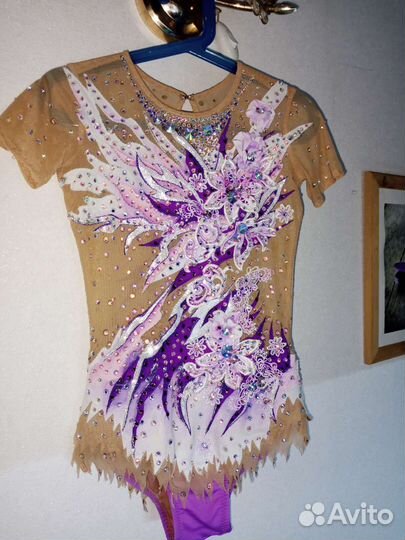 Костюм для художественной гимнастики 122