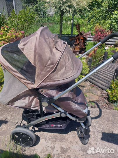 Детская коляска, как новая, матрасик в подарок