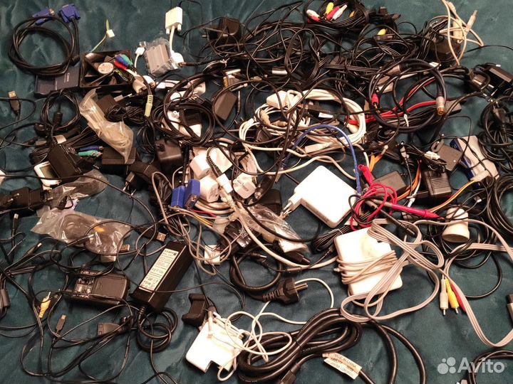 Провода, шнуры, кабели, адаптеры