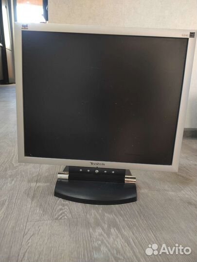 Монитор ViewSonic va902