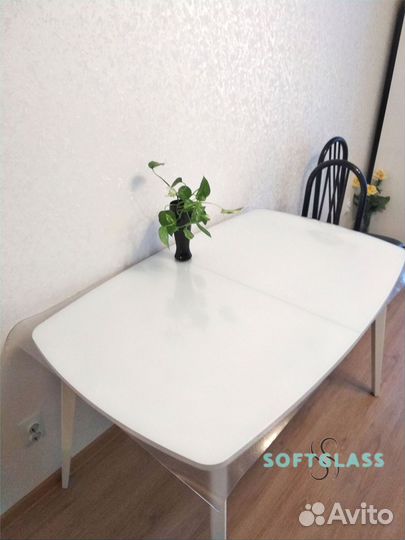 Прозрачная клеенка на обеденный стол