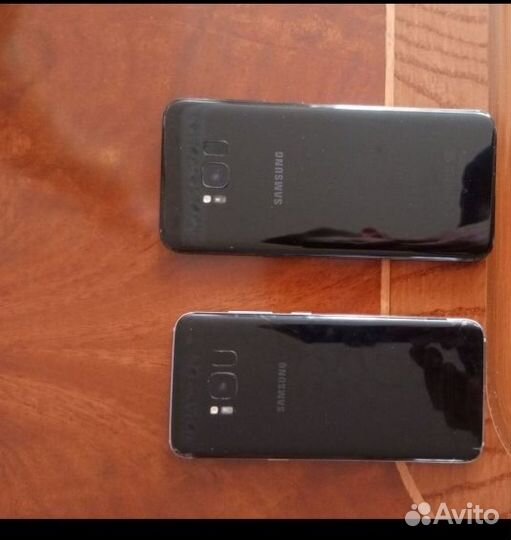 Samsung Galaxy S8, 4/64 ГБ