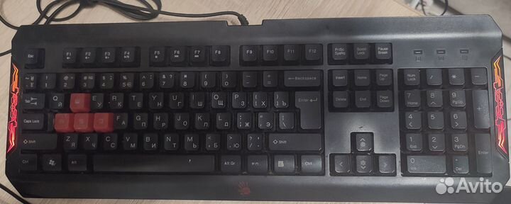Игровая клавиатура bloody q100