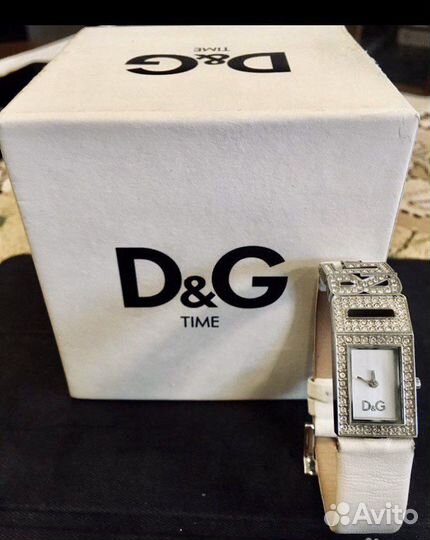 Часы Dolce gabbana