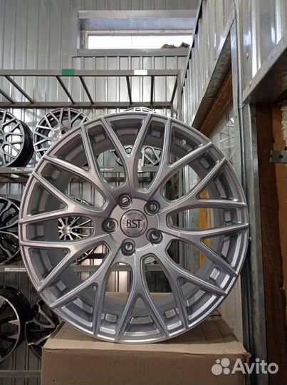 Диски r18 5*114.3 Toyota, Mazda, Lexus новые