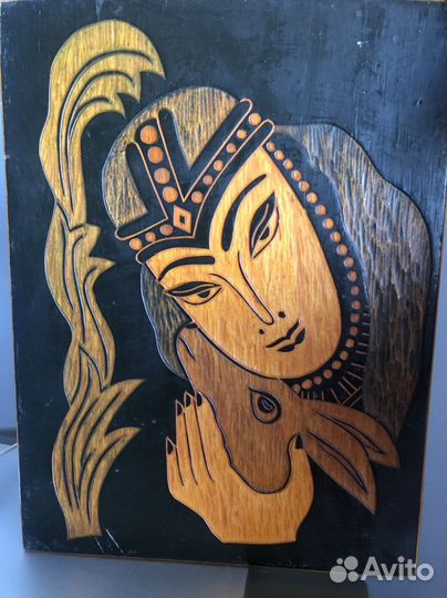 Настенное панно из дерева