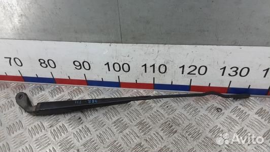 Щеткодержатель лобового стекла chrysler voyager 4