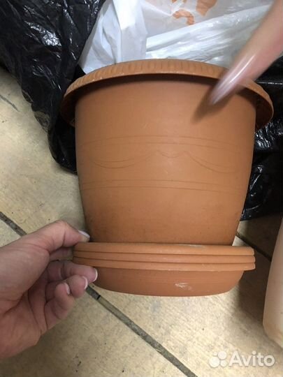 Горшки для цветов