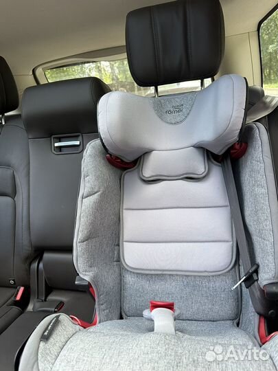 Автокресло britax romer advansafix iv r
