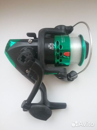 Катушка рыболовная с леской