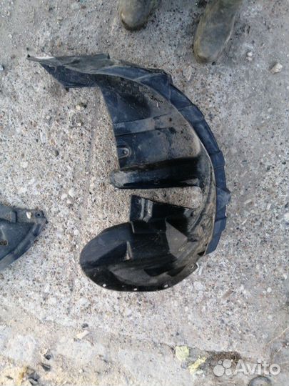 Подкрылок задний левый Suzuki SX-4