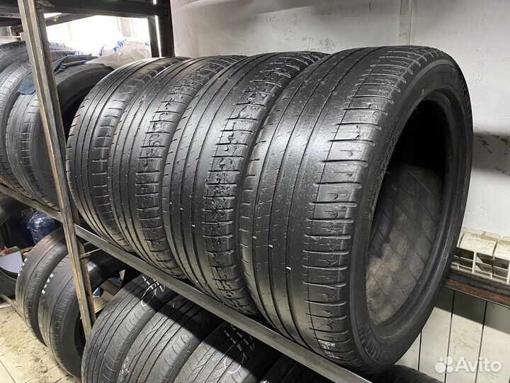 Michelin Pilot Sport 3 235/45 R18 98Y