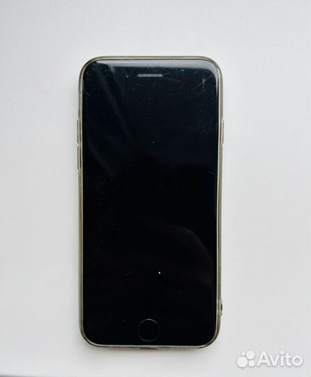 iPhone 7, 32 ГБ