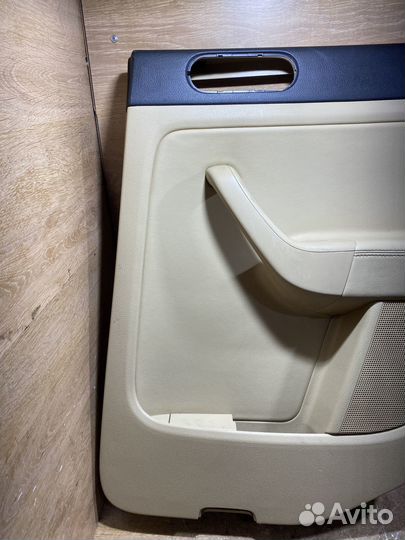 Обшивка задняя правая Volkswagen Golf Plus 79150