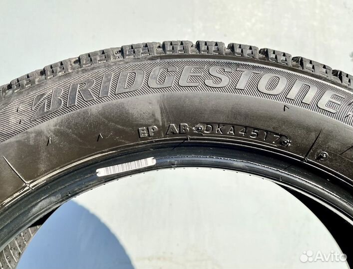 Bridgestone Blizzak VRX 175/60 R16