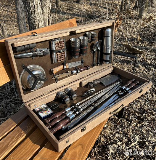 Подарочный шашлычный набор шампуров в кейсе