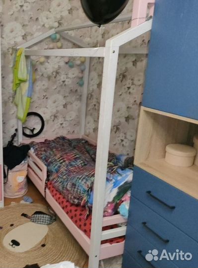 Детская кроватка домик бу