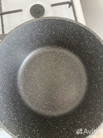 Кастрюля жаропрочная алюминиевая