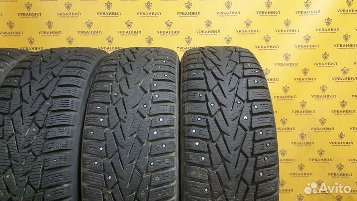 Nokian Tyres Hakkapeliitta 7 215/65 R16 102T