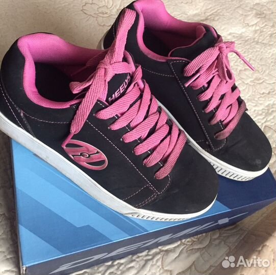 Ботинки с роликами б/у