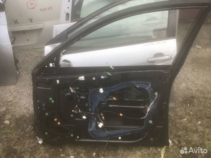 Дверь Toyota Mark II 125