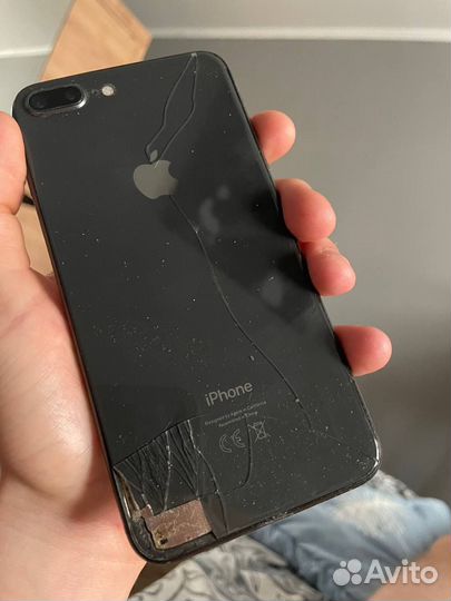 iPhone 8 Plus, 64 ГБ