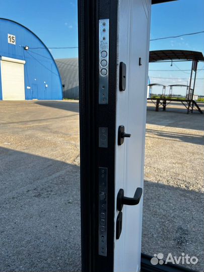 Дверь входная