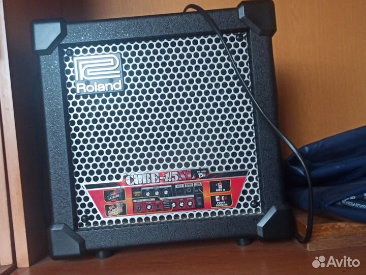 Гитарный комбик Роланд