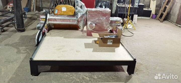 Фрезерный станок по дереву с чпу