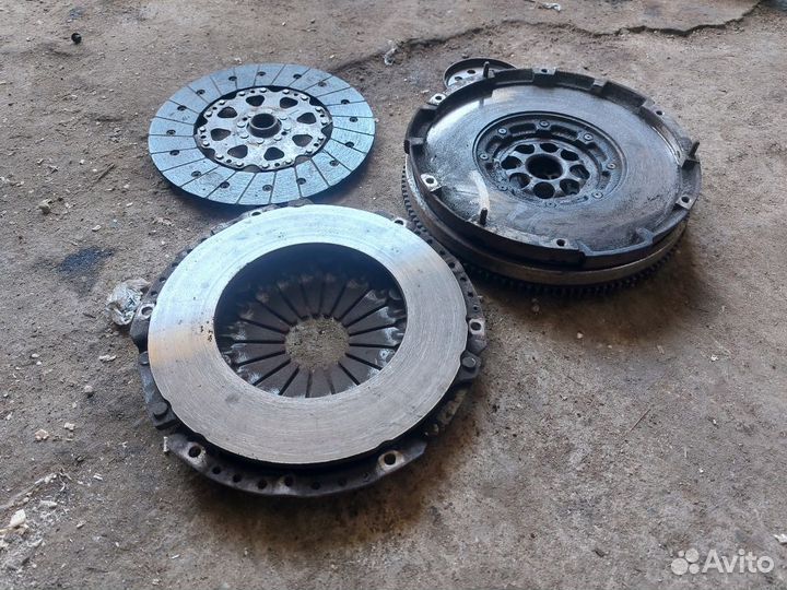 Сцепление и маховик Kia Sorento 2 XM