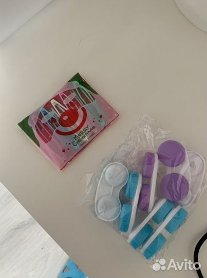 Контейнер для линз и пинцеты