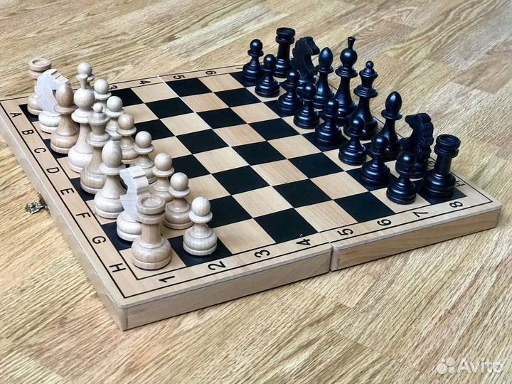 Шахматы в коробке