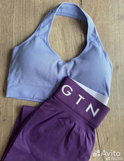Леггинсы и топ nvgtn