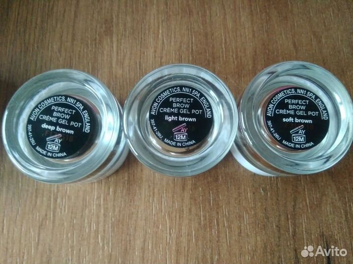 Помадка для бровей