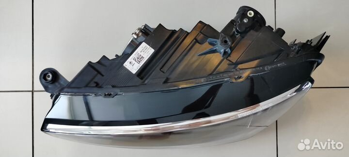 Skoda Rapid 2 фара левая LED