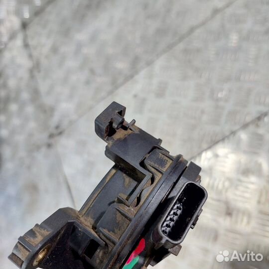 Педаль газа LADA Largus фургон 11189 2017