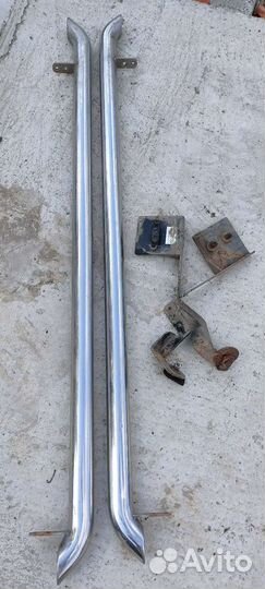 Защитные дуги порогов Duster