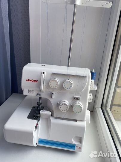 Оверлок Janome T-34