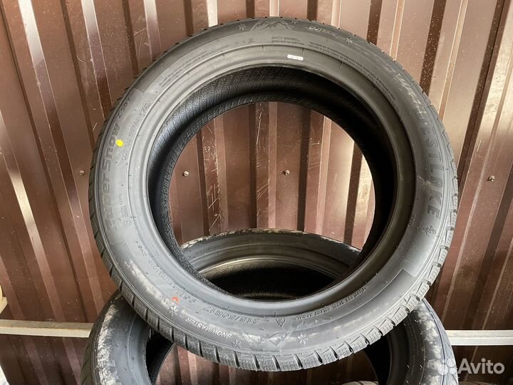 Westlake ZuperSnow Z-507 215/50 R17 95V