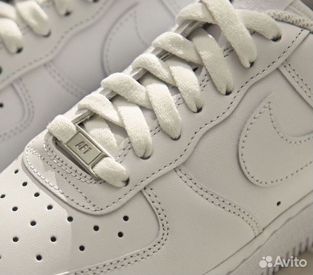 Nike Air Force 1 White