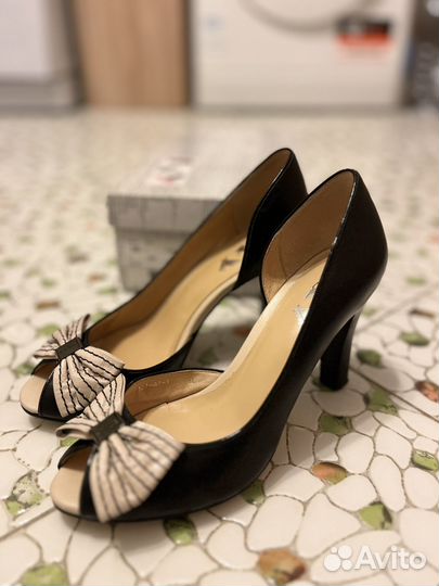 Обувь женская 36 размер