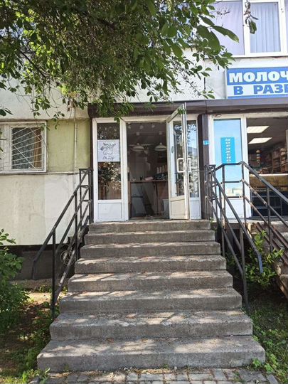 Торговая площадь, 14 м²