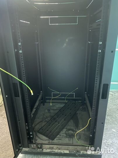 Серверный шкаф