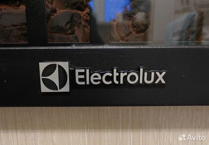 Камин электрический Electrolux с порталом
