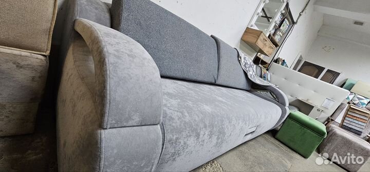 Диван раскладной с выставки