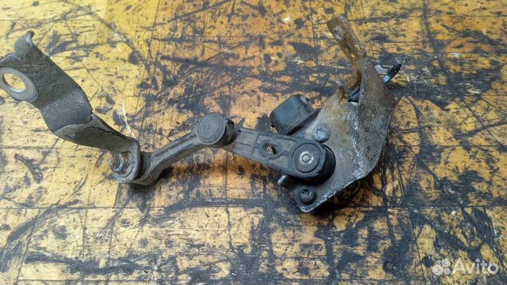 Датчик регулировки дорожного просвета Volvo V40