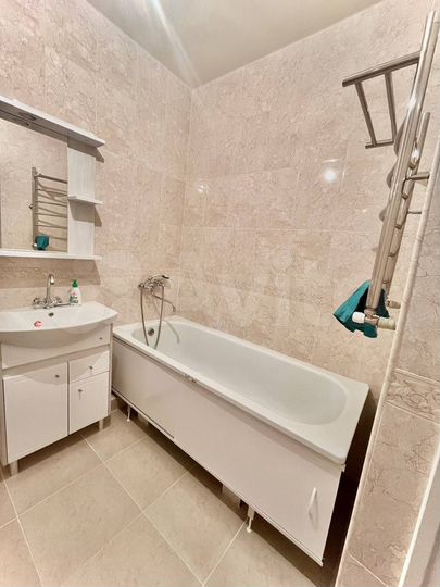 2-к. квартира, 74,2 м², 7/10 эт.